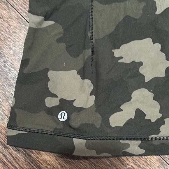 Fitted Green and Brown Long Sleeve Top by Lululemon (size 4) - Picture 6 of 8